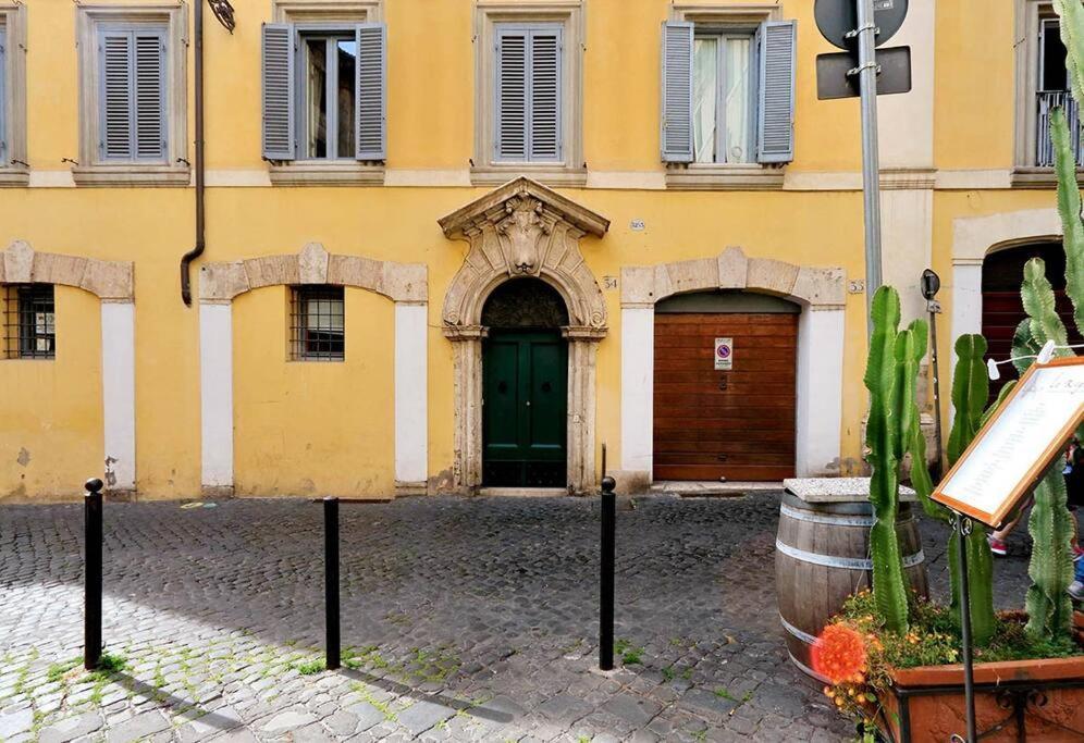Appartamento Farnese 1870 *